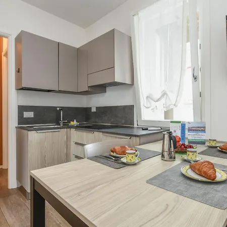 Mgh - Bouganville Apartamento Peschiera del Garda